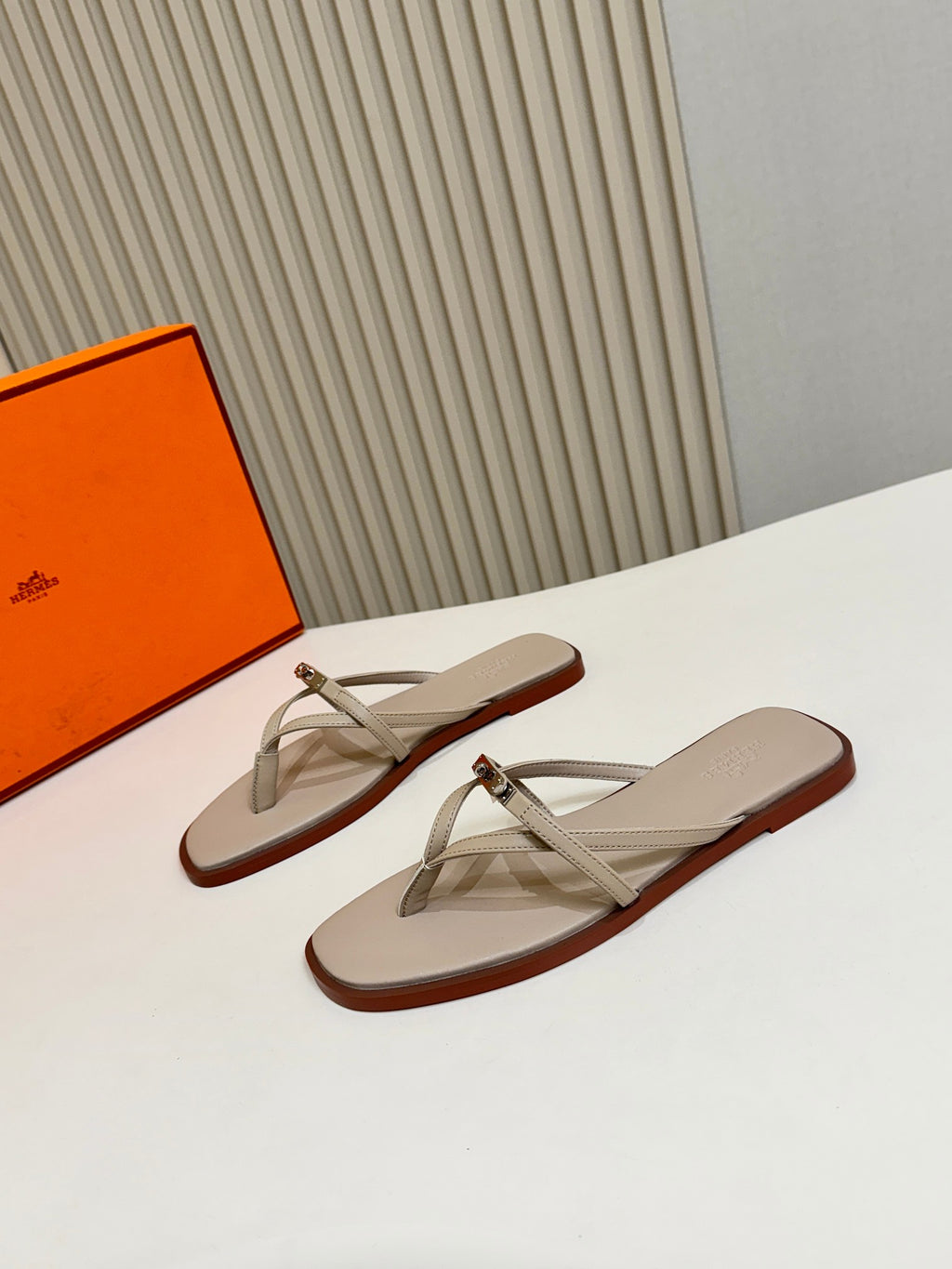 Z2X66H6 Popular high-quality leather Shoes