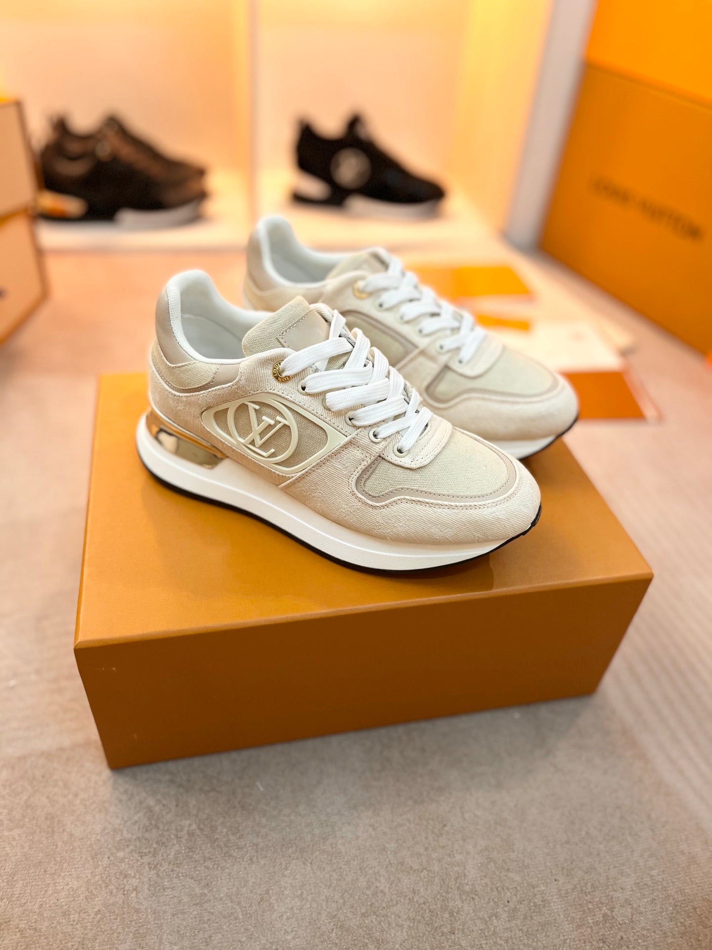 Z2P36E58 Popular high-quality leather Shoes