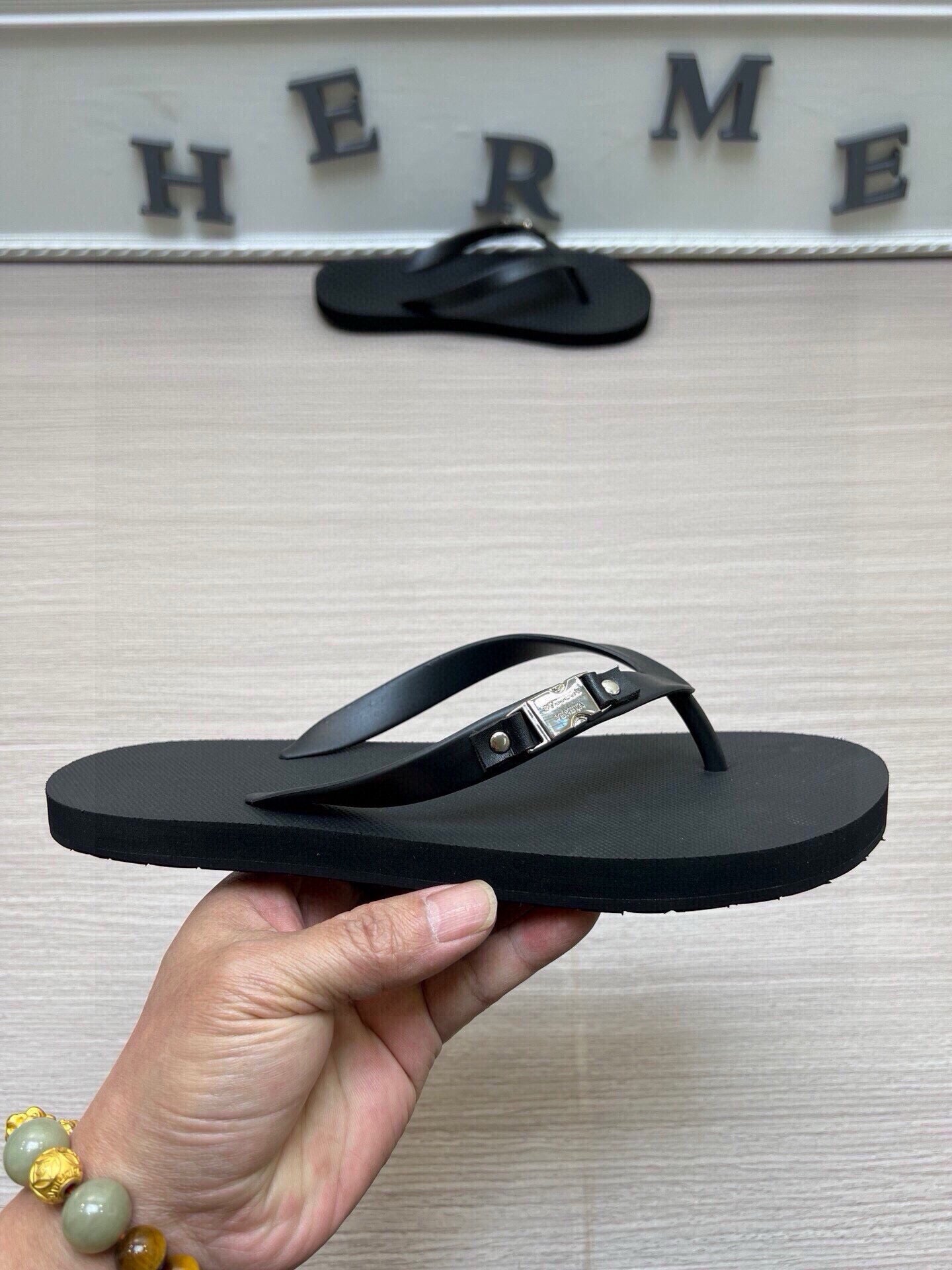 535ZA291Z Popular Slippers