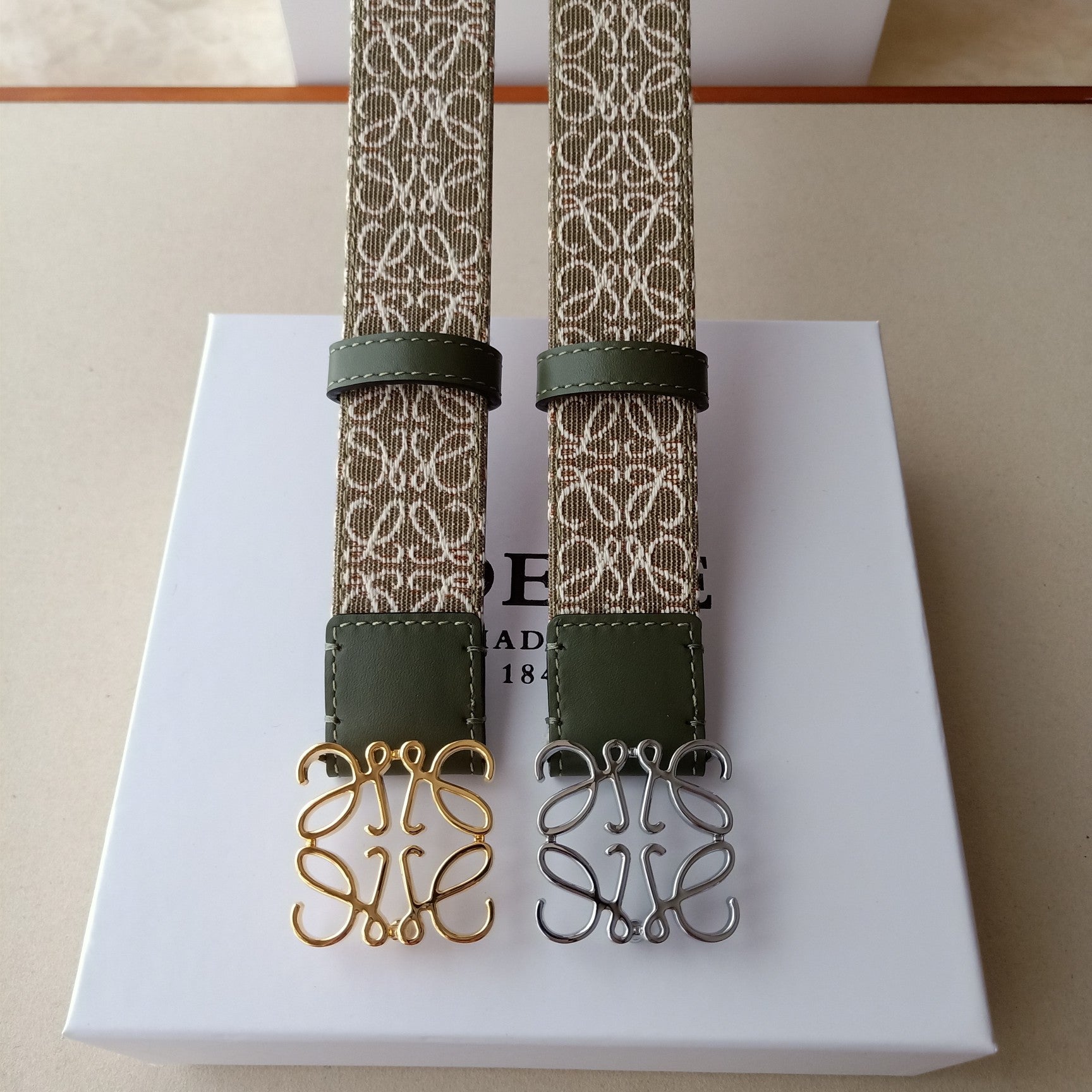 1115QA9P Popular High quality belt With full package