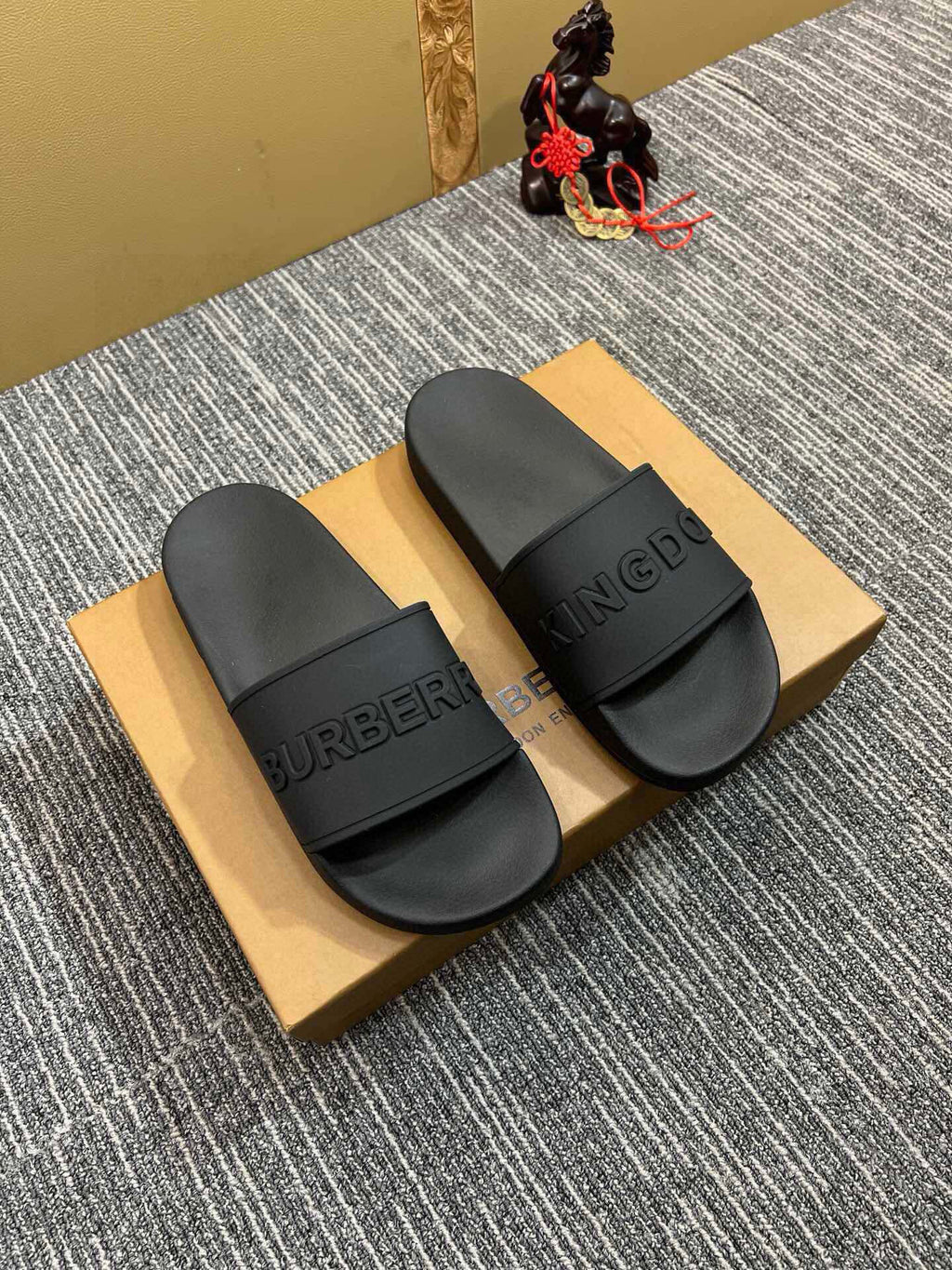 535ZR254Z Popular Slippers