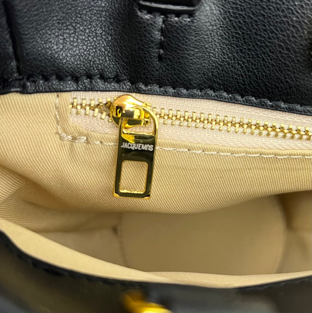 146PA139B Popular leather bags