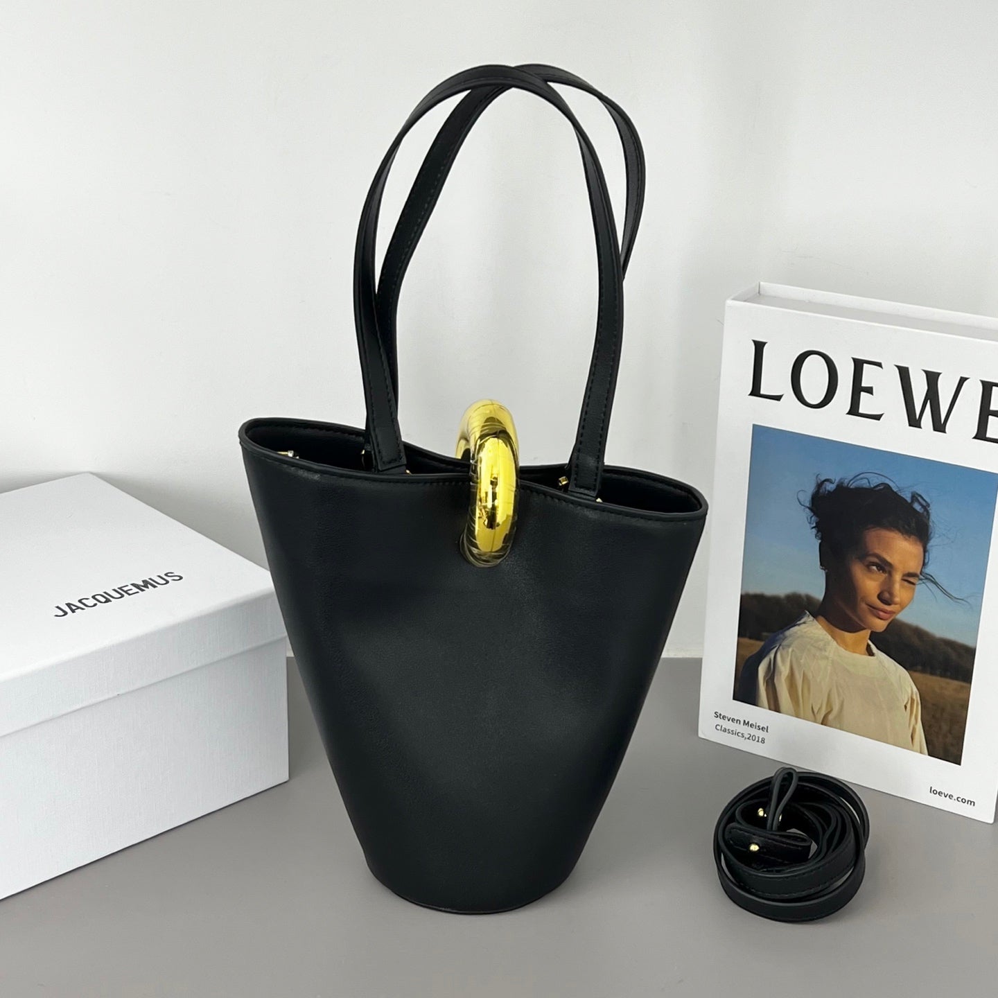 B1P46A139 Popular leather bags
