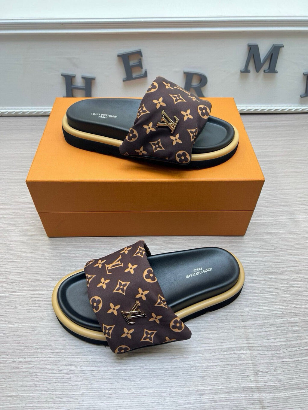 5QE10Z Popular  Slippers