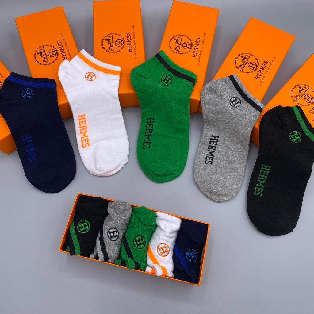 235QH52S Popular socks(5 pairs )