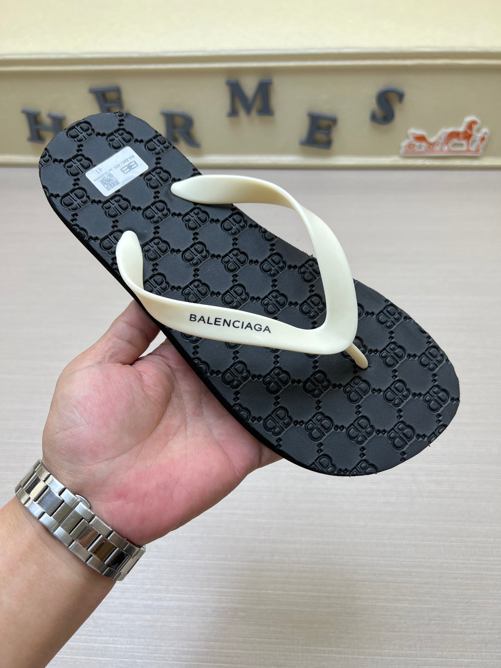 5QB16Z Popular Slippers