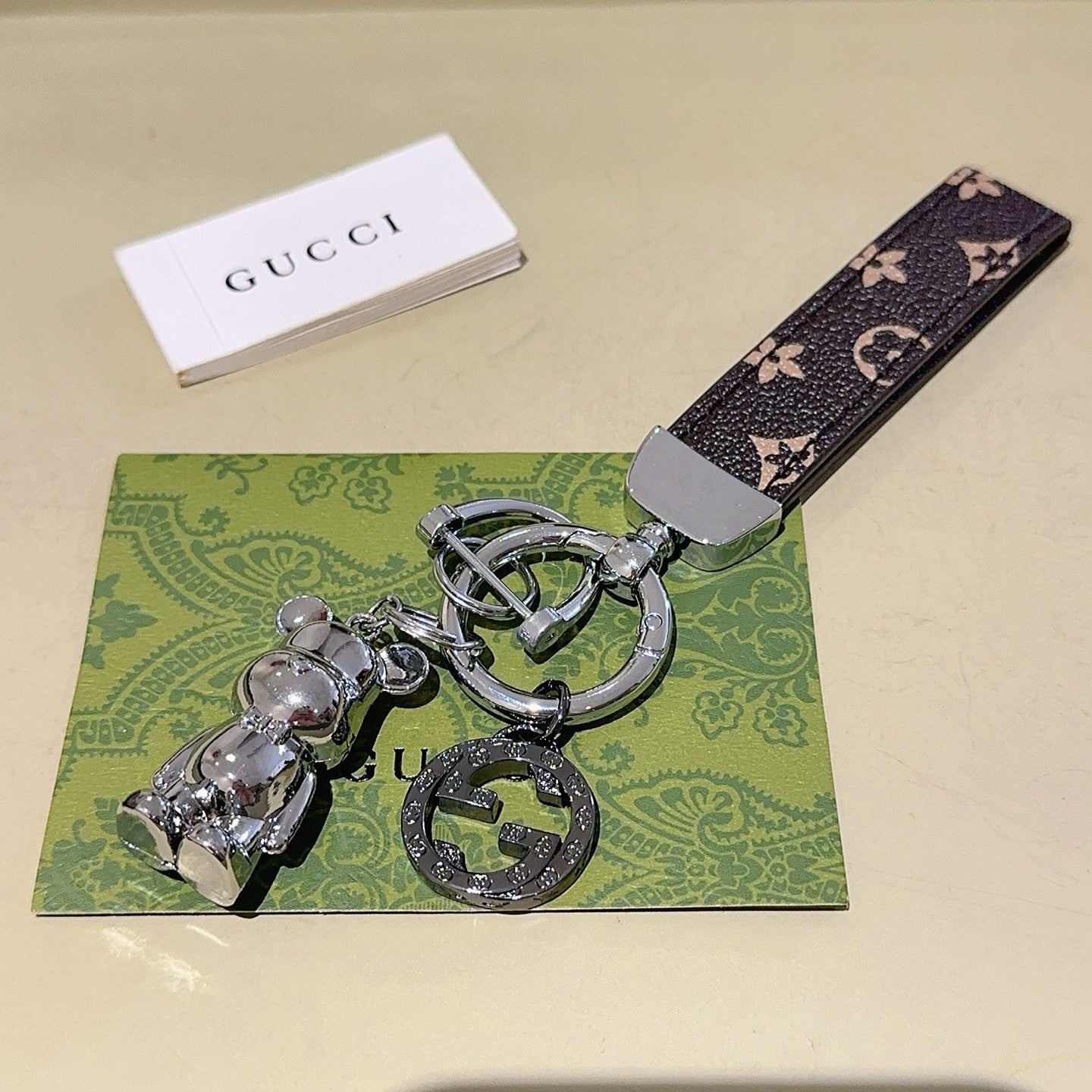 35ZB79A Popular bag 's charms accessories