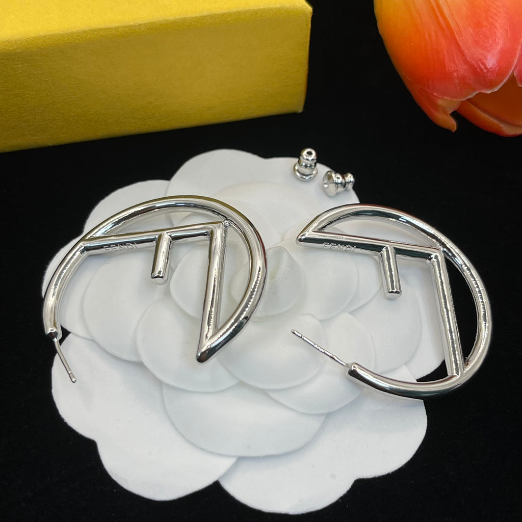 14F647E Popular  Earrings