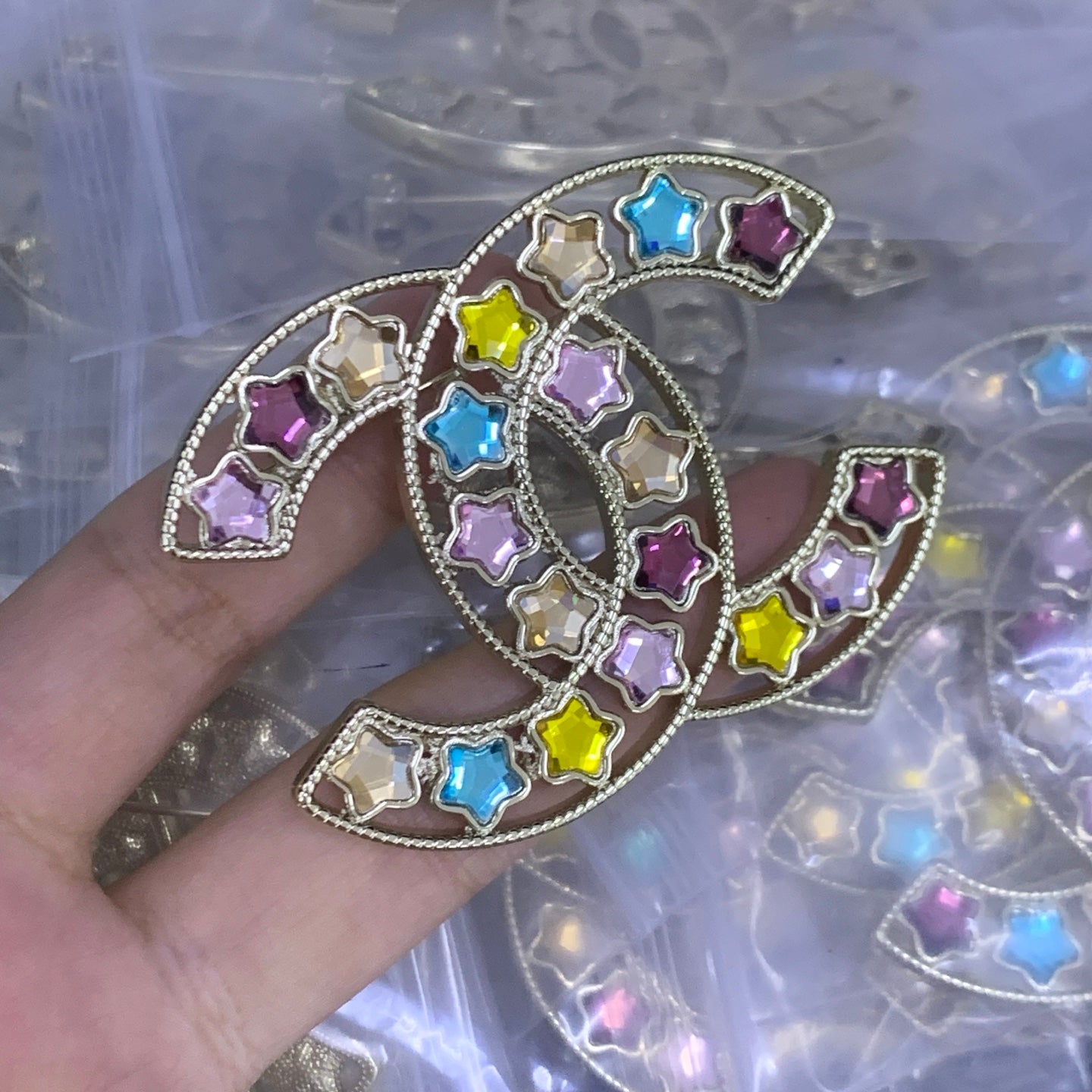 65ZC28X Popular Brooch