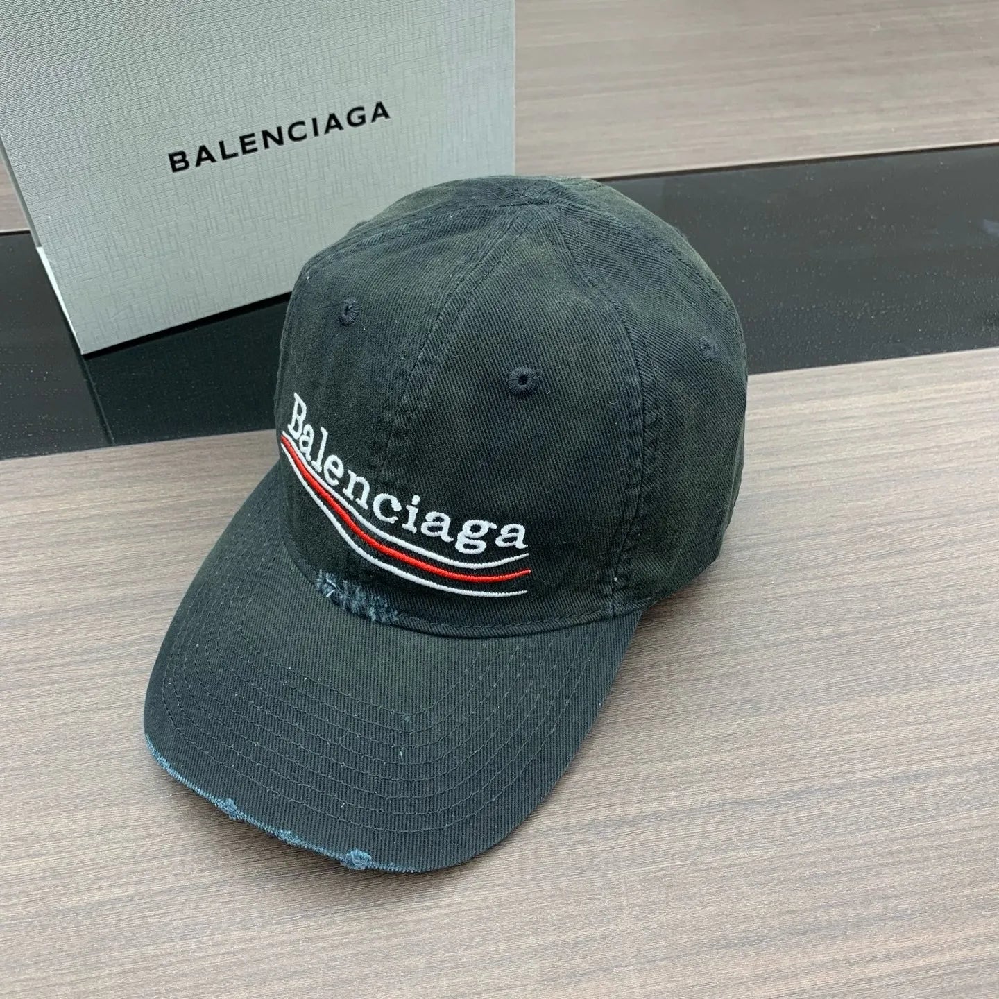 135ZJ531M Popular hats