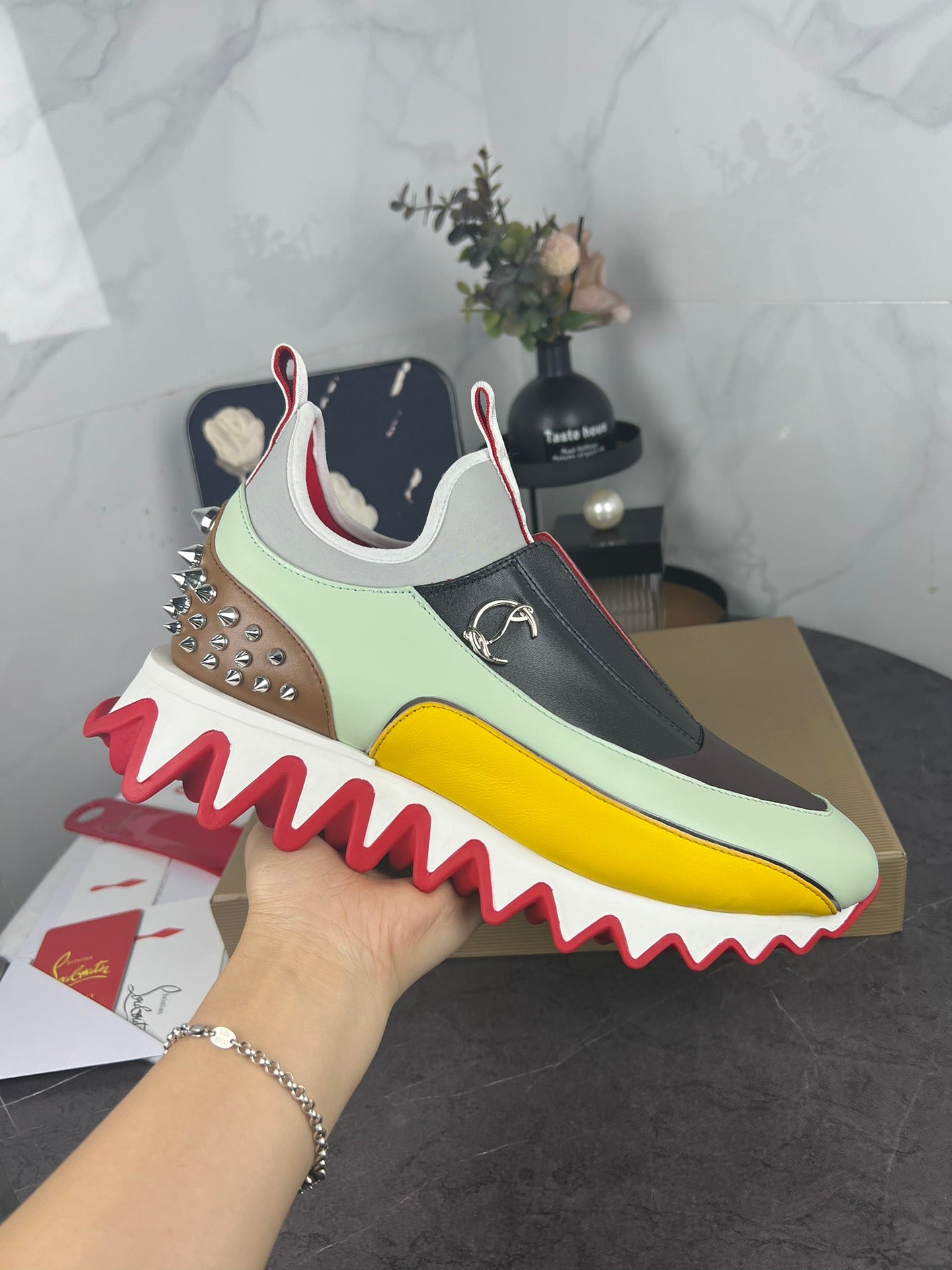 J4A225Z Popular leather Casual shoes