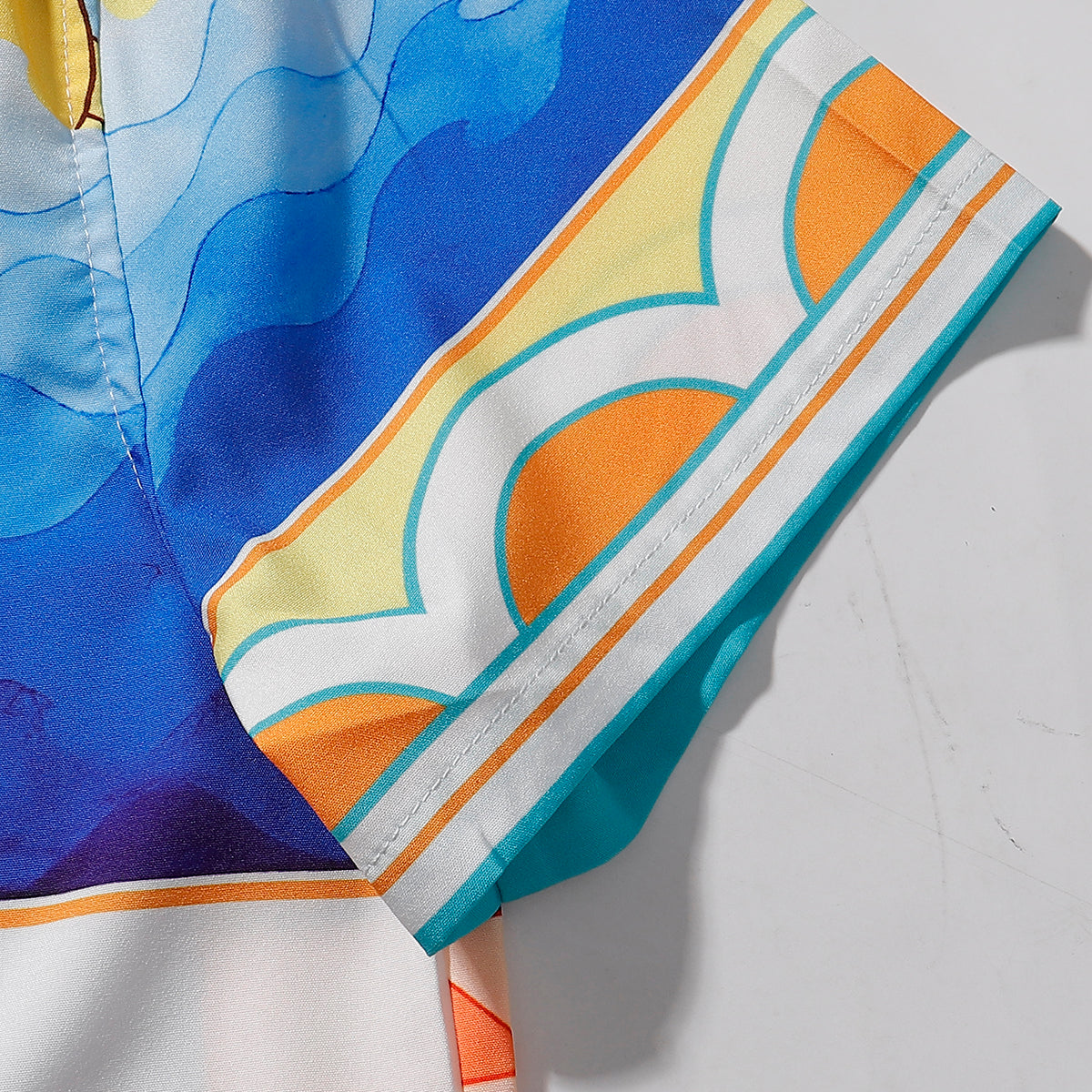 135RA138U Popular shirt and shorts set