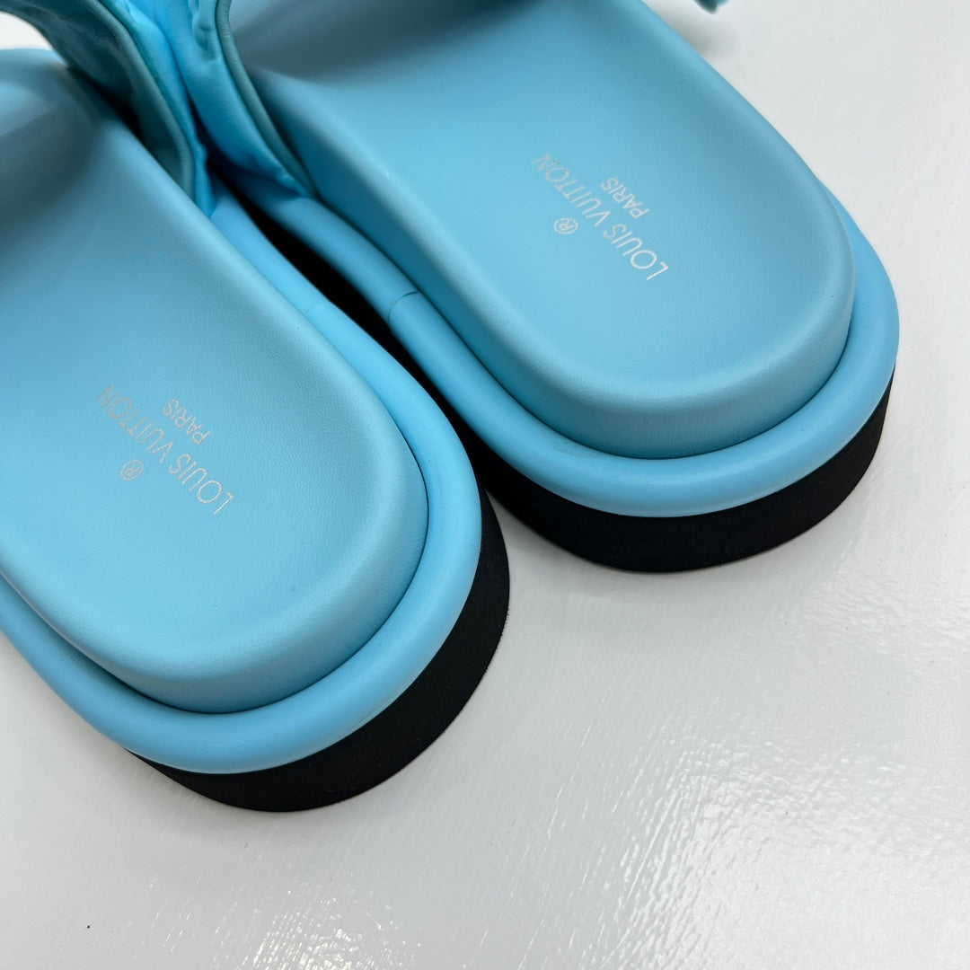 5YE115Z Popular Slippers
