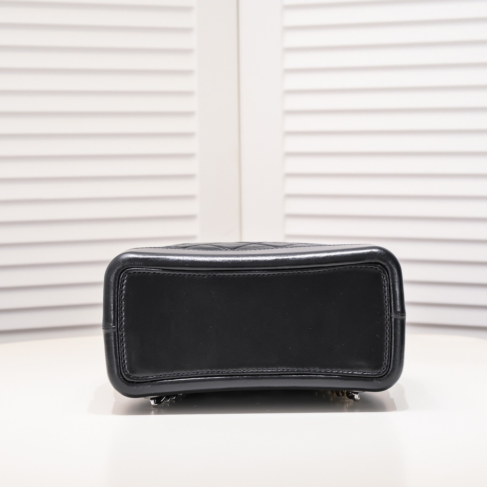 1XC262B Popular    leather bag 