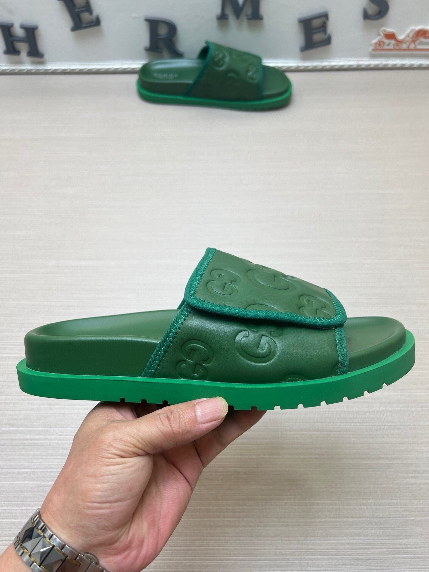 5LB230Z Popular Slippers