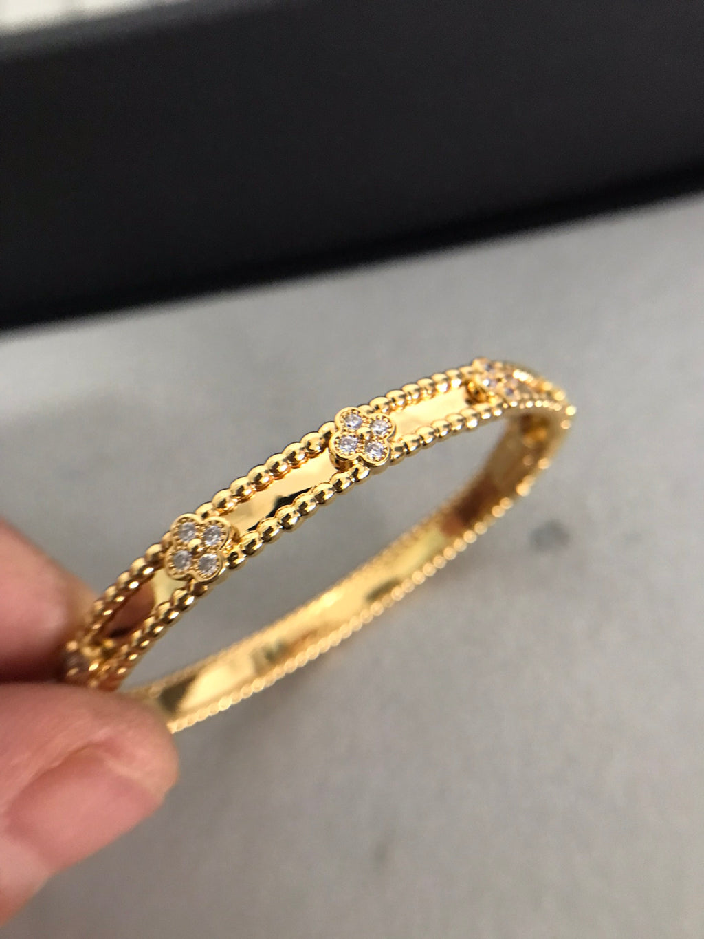 55QVC81K  Popular Bracelets