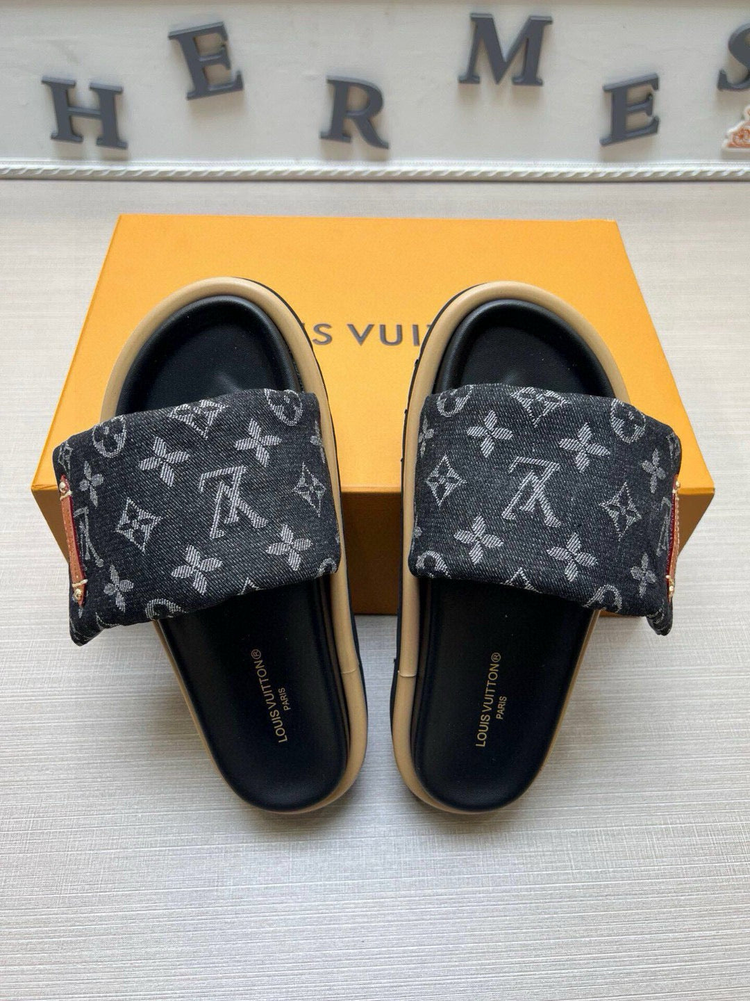 5QE8Z Popular Slippers