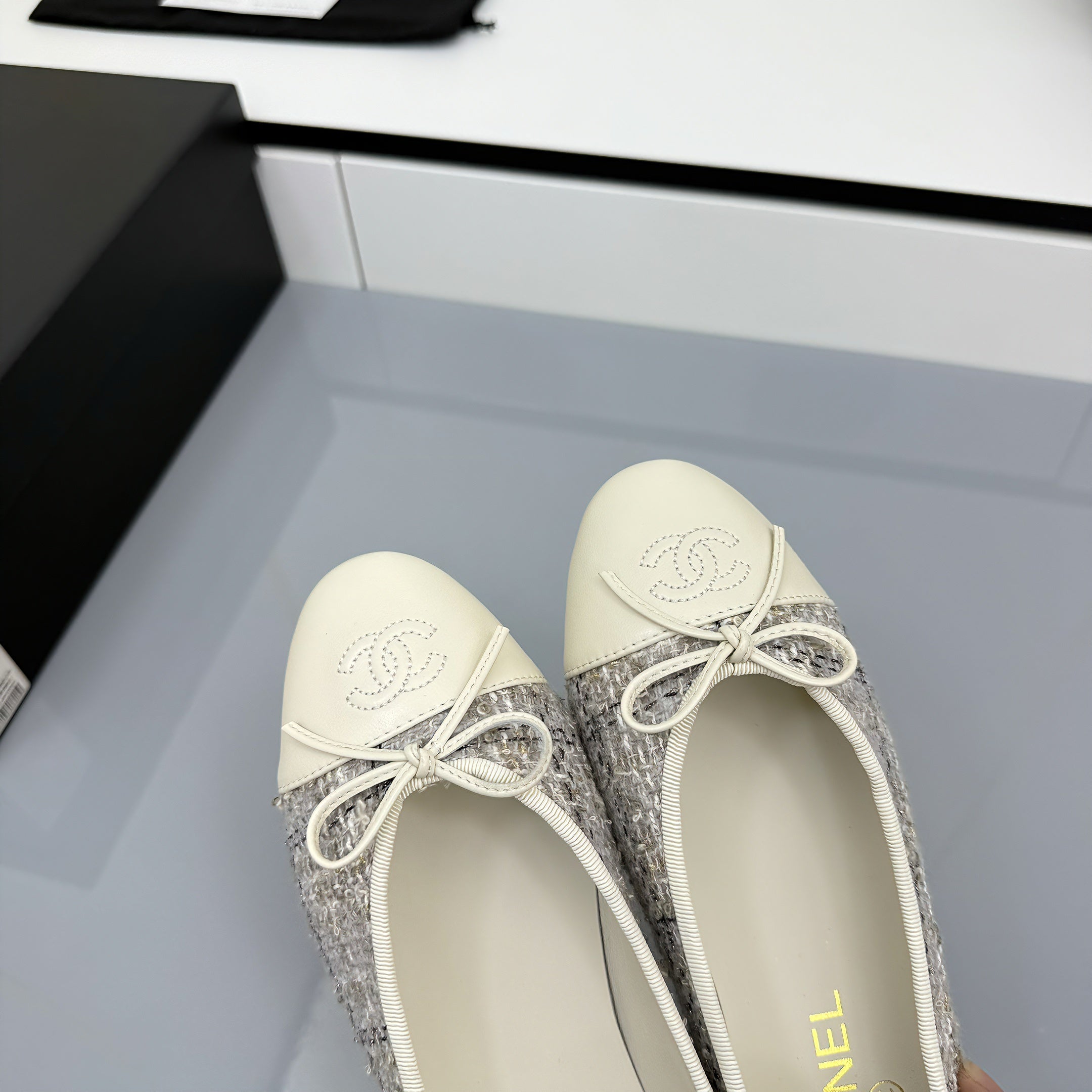 2105QC413Z Popular high-quality leather Shoes