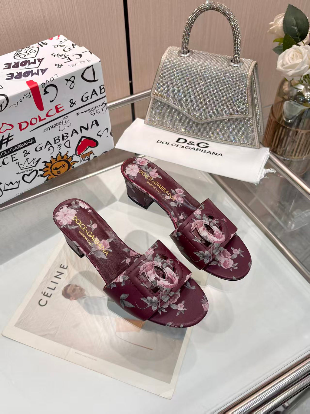 Z2X66A43 Popular high-quality leather slippers
