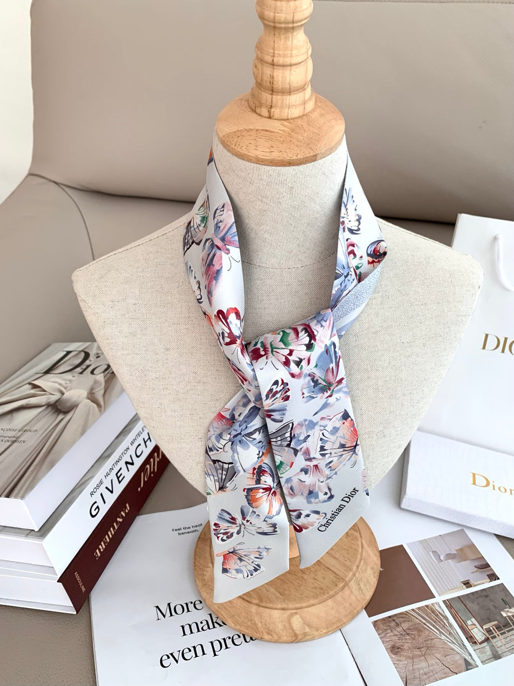 146ND41W Popular Silk Scarve
