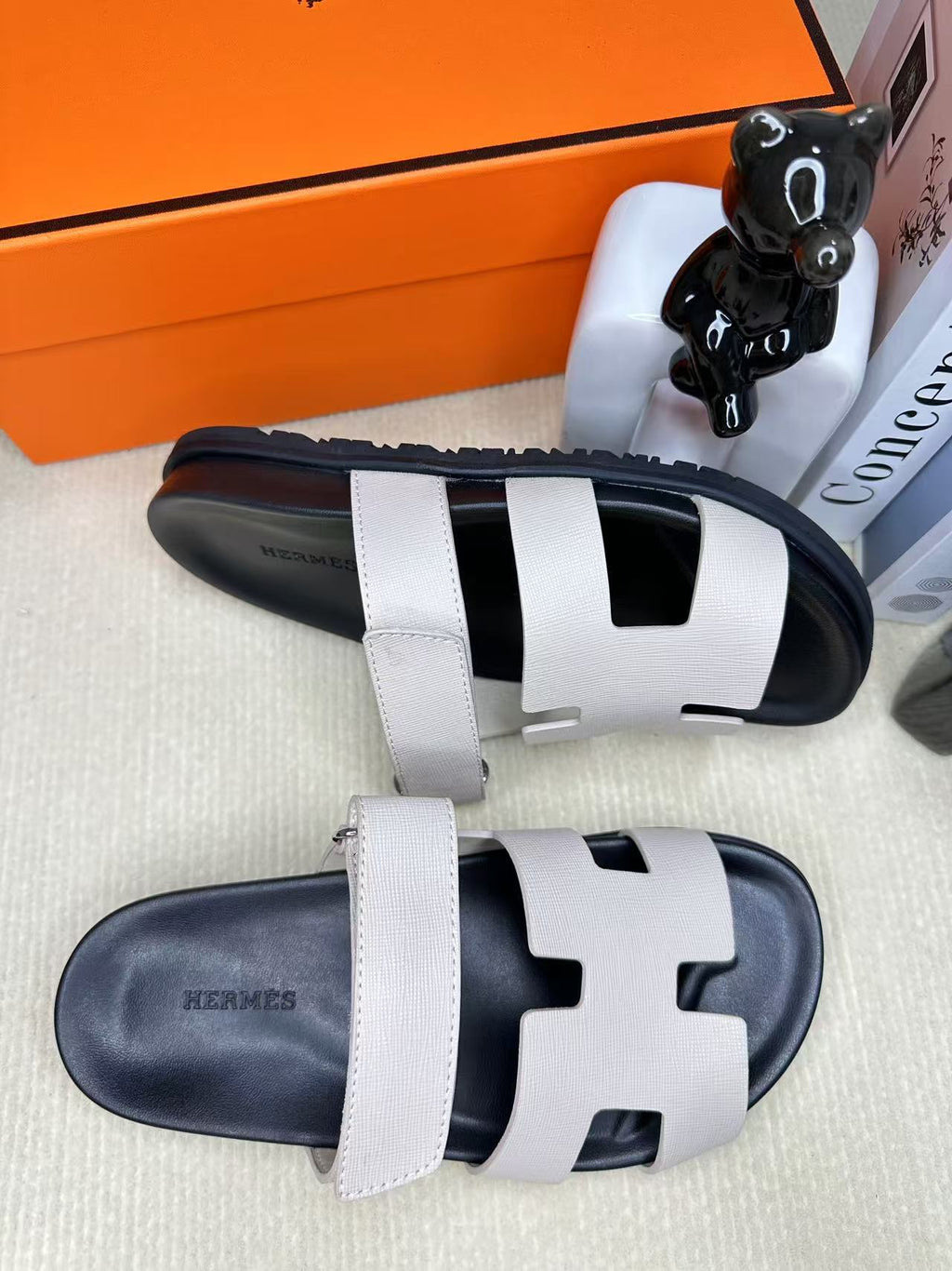 255QH28Z Popular leather shoes