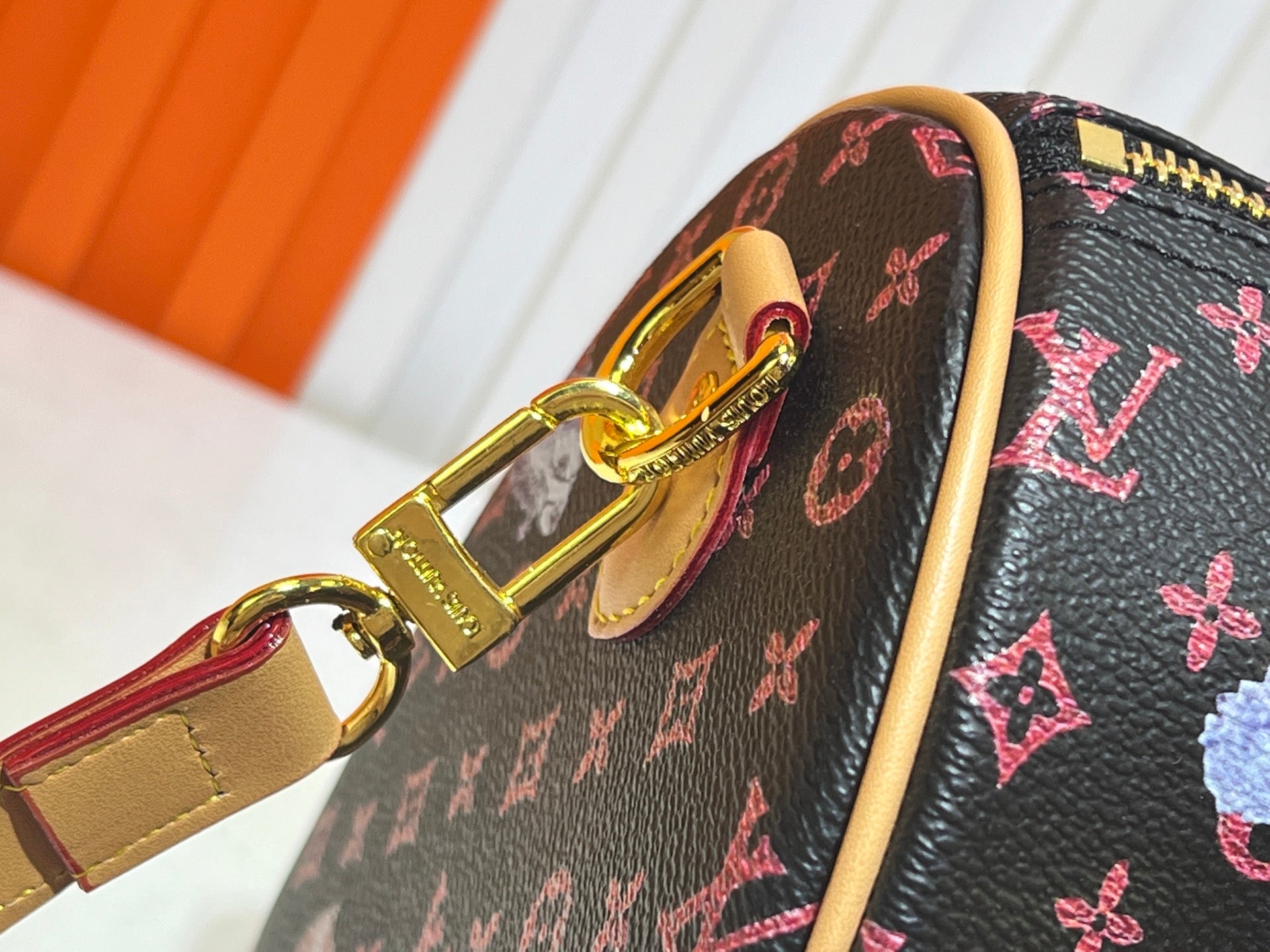 15XE6B Popular leather bag