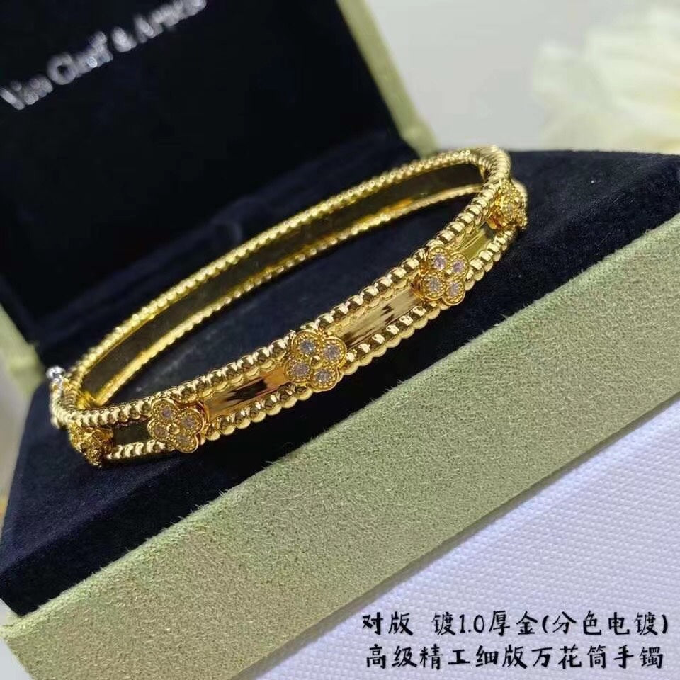 55QVC81K  Popular Bracelets
