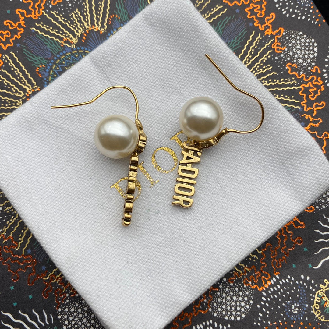 1YD186E Popular  Earrings