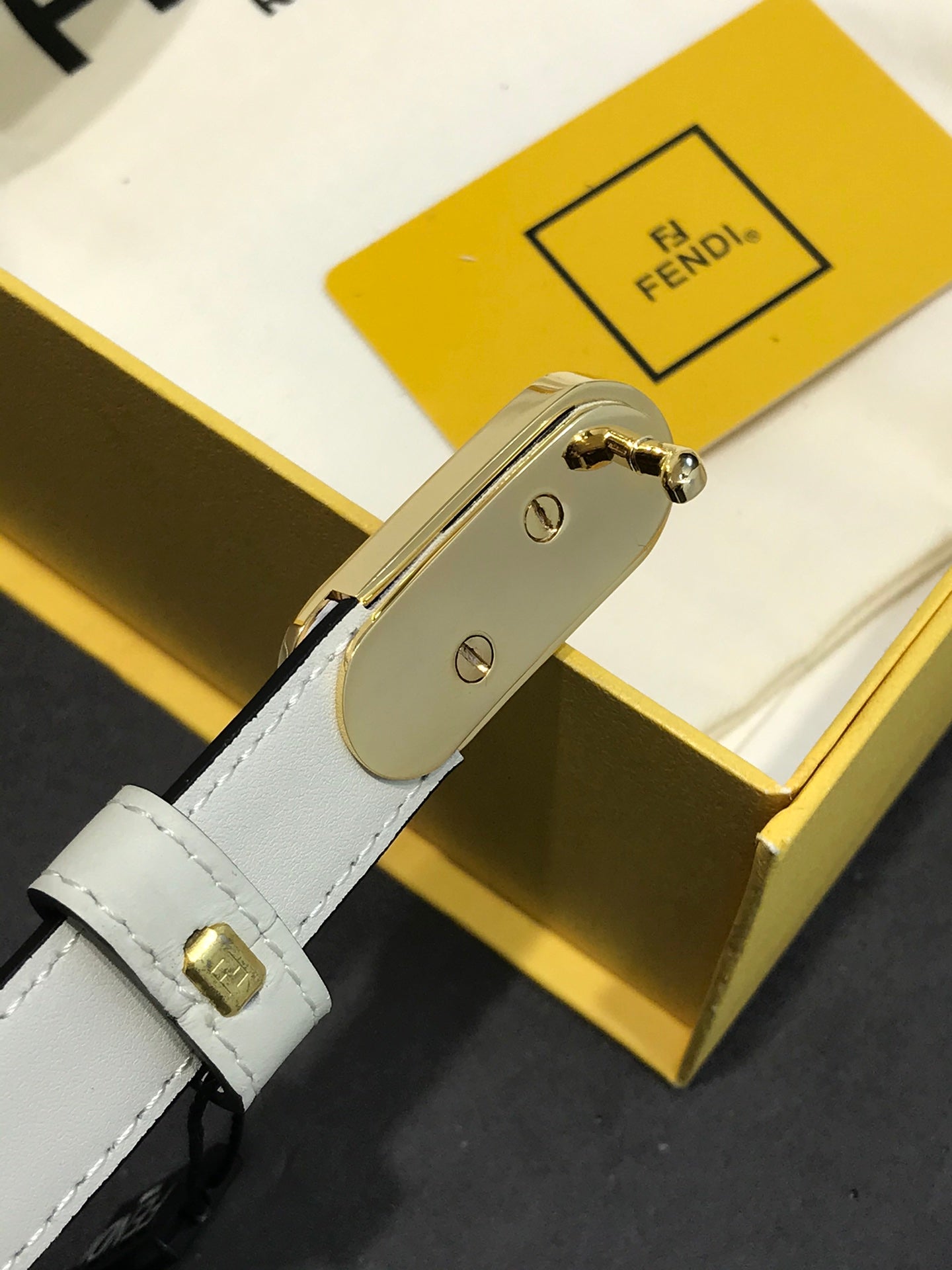 14F76P Popular  High quality belt With full package