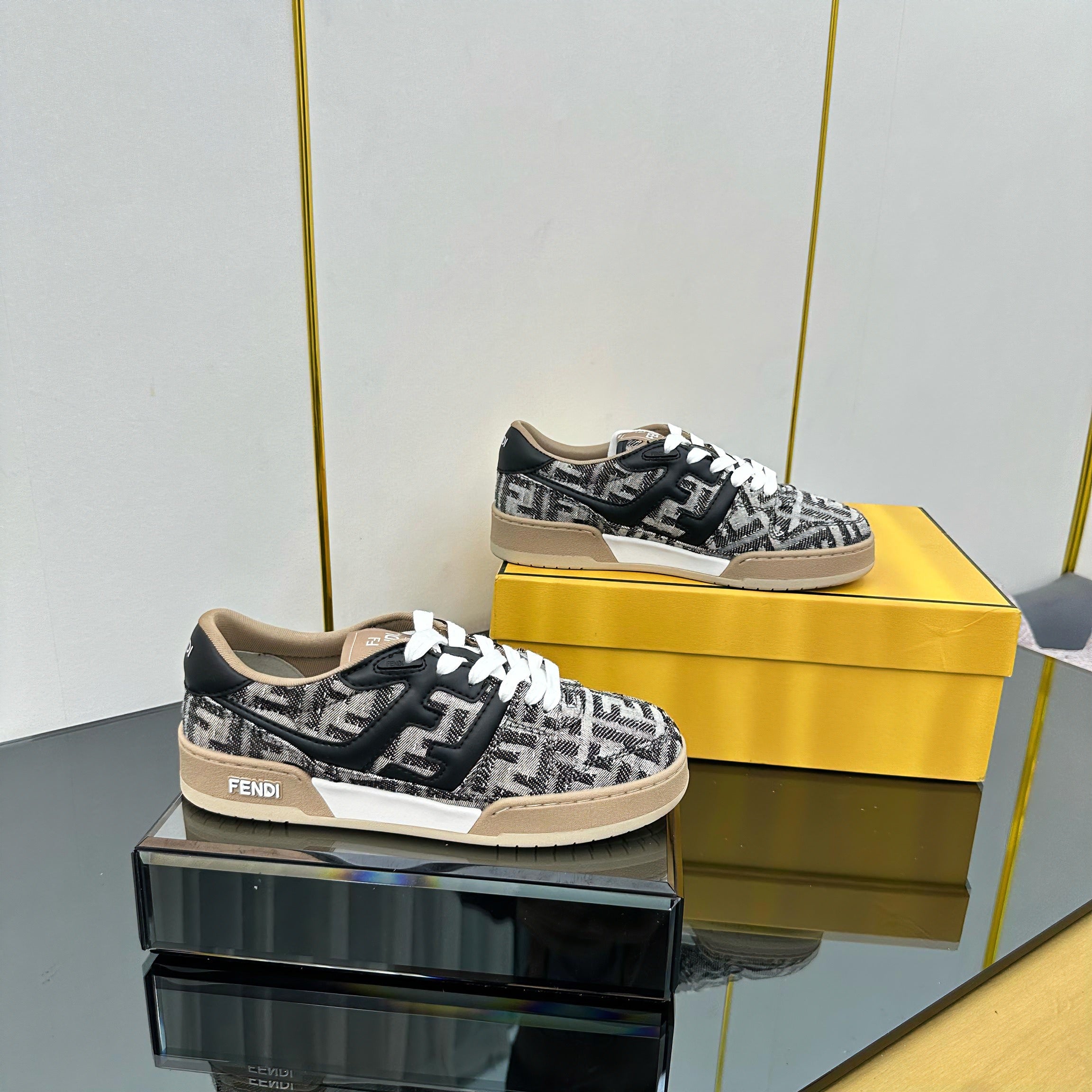 2105QF420Z Popular high-quality Shoes