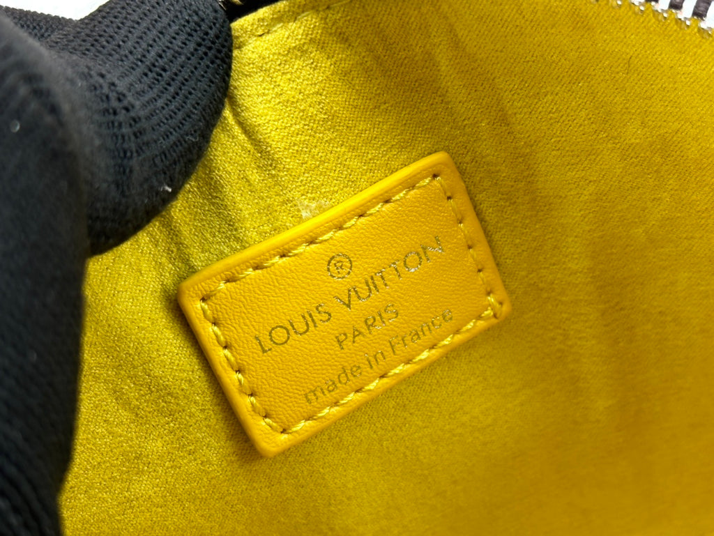 155XE19B Popular leather bag