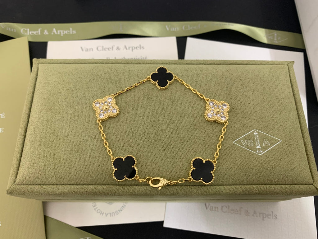 5XVA179K  Popular bracelets 5 flowers normal size1.5cm flower