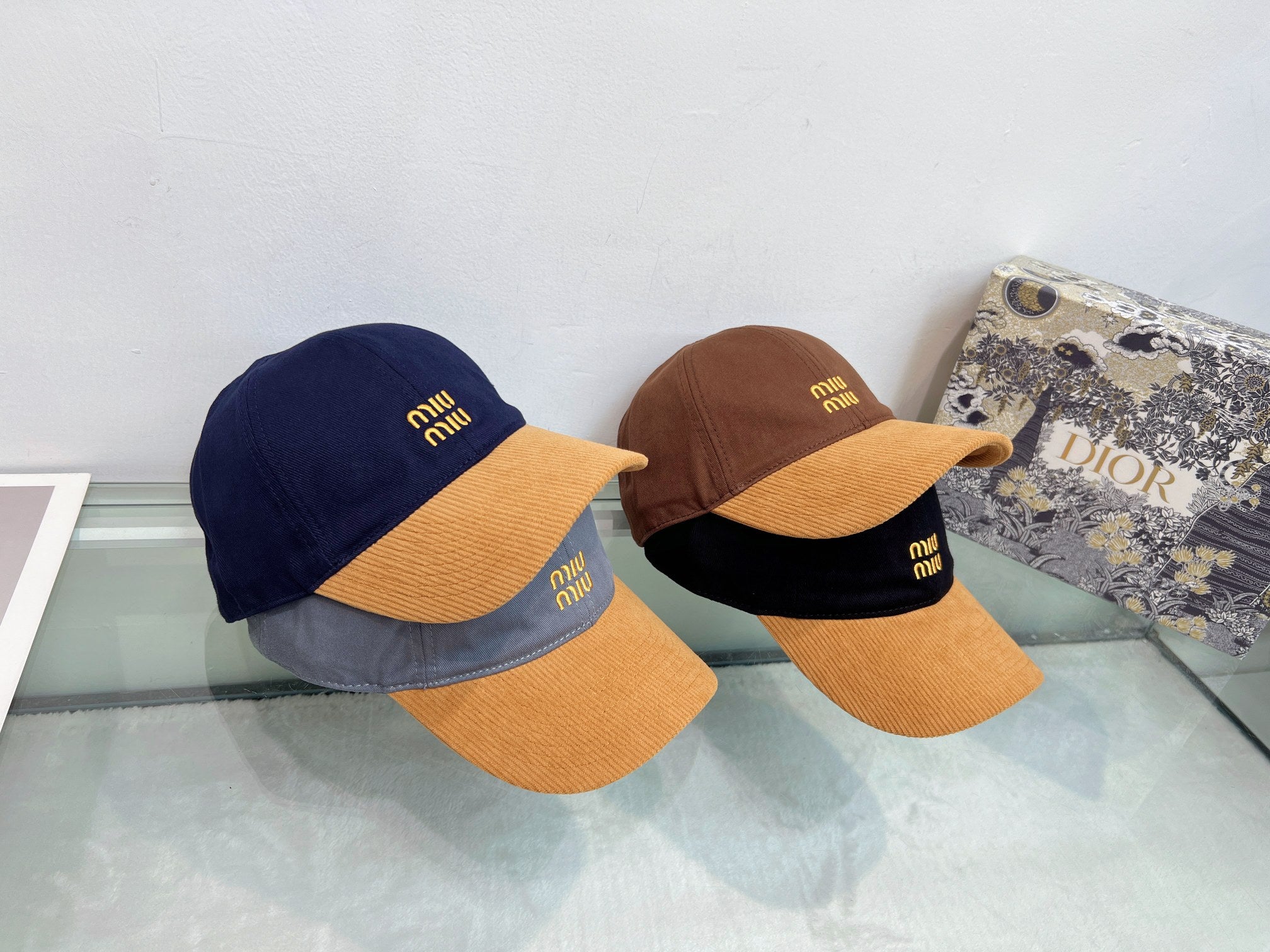15QA116M Popular hats