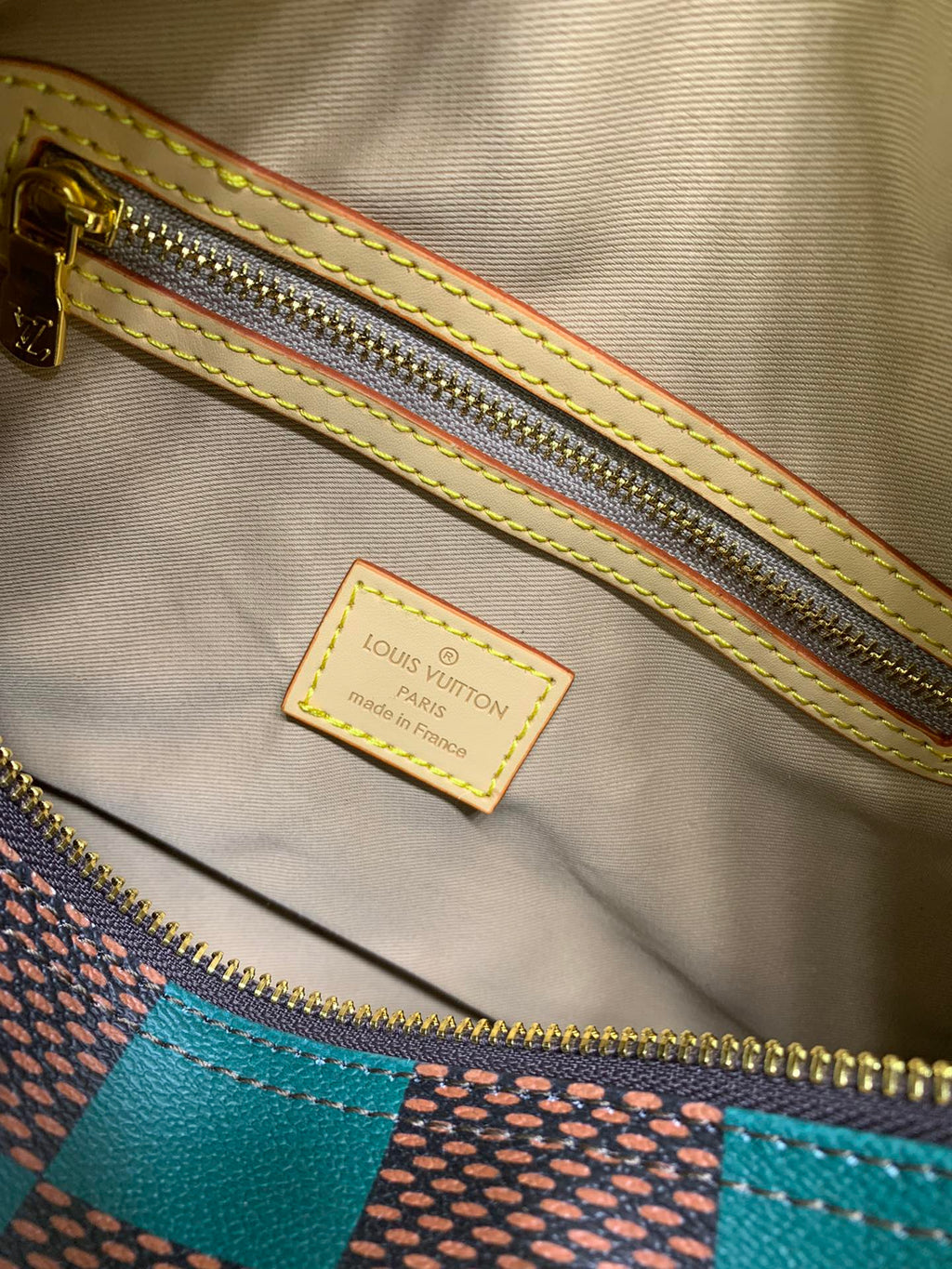 2XE269B Popular  leather bag 
