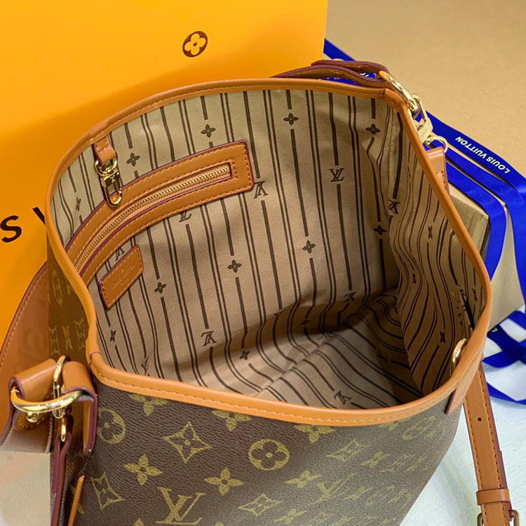 AE01B Popular  leather bag 