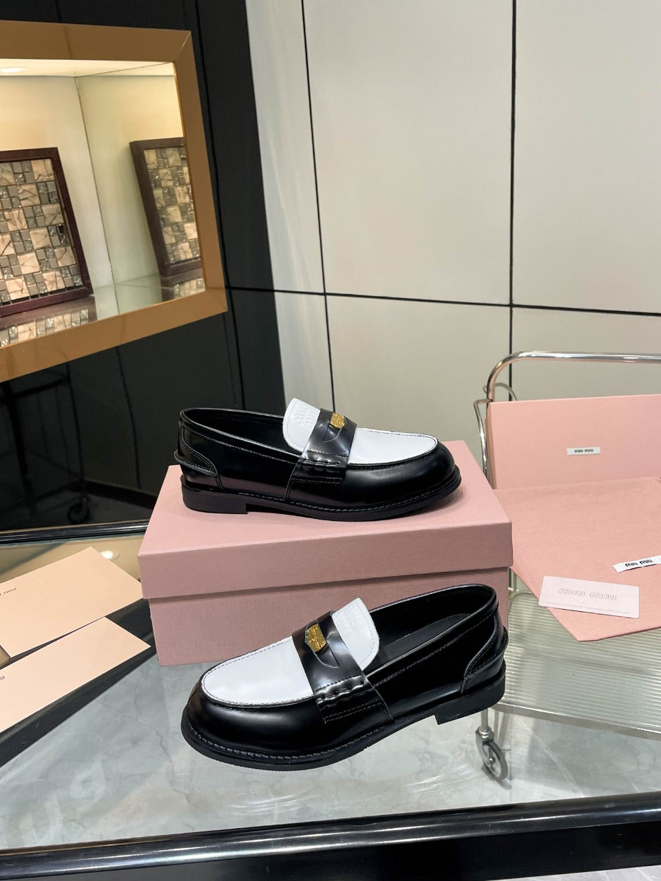 Z2P36A49 Popular high-quality leather Shoes