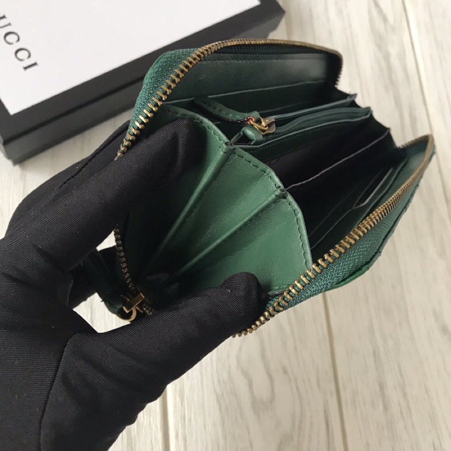 1XB81B Popular leather wallets