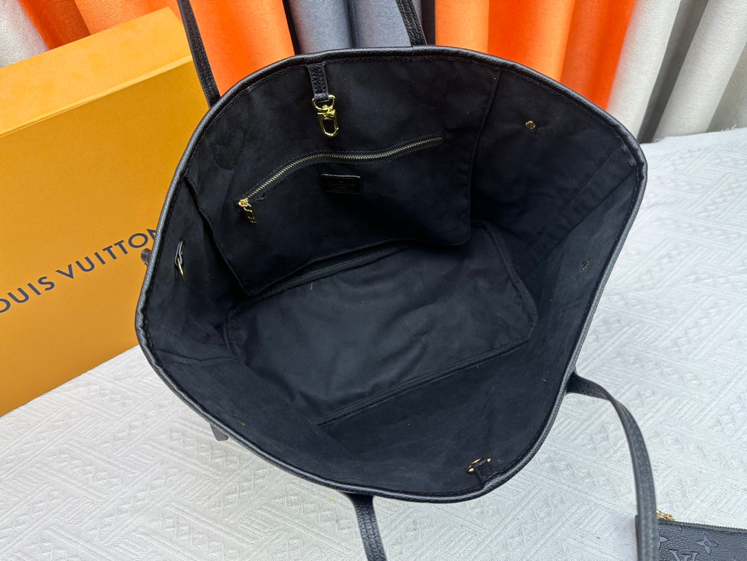 146PE91B Popular leather bag