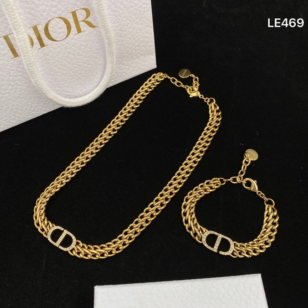 1YD389K  Popular Necklaces Bracelets