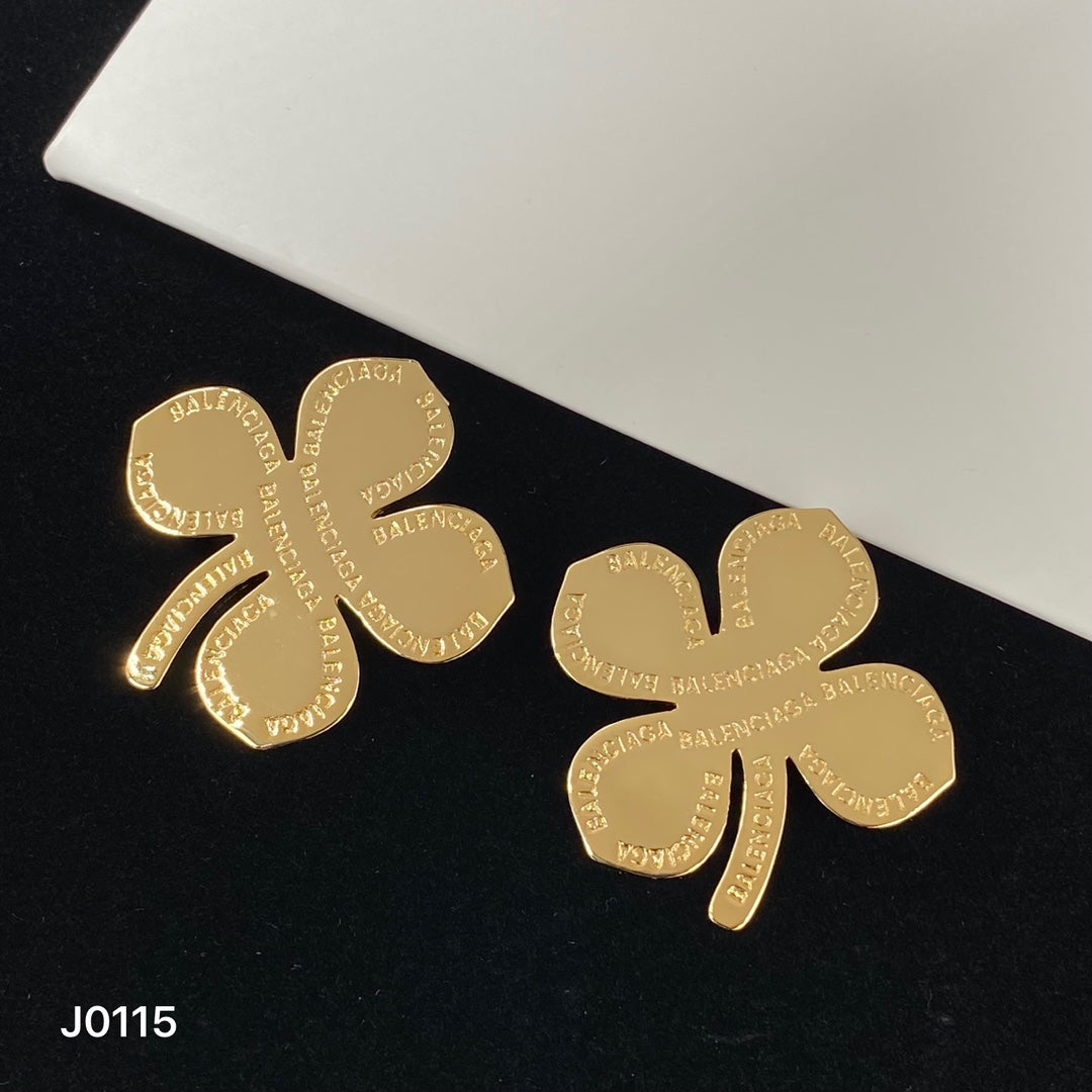 14J706E Popular Earrings