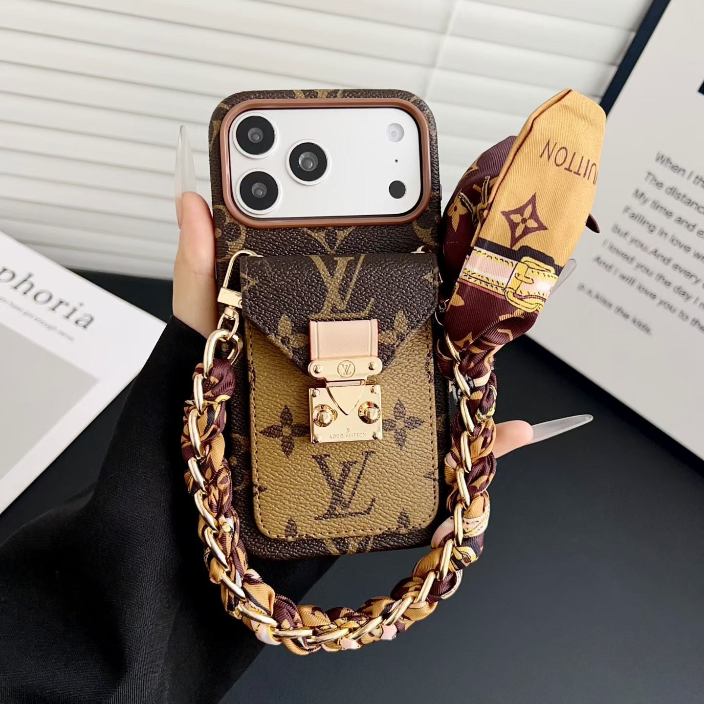 36XE28A Popular Phone Case