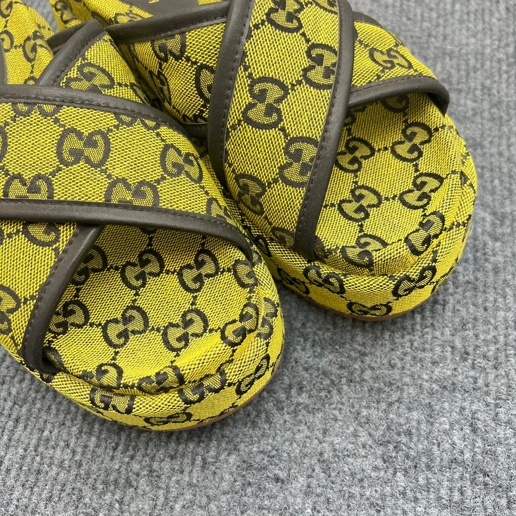 5YB69Z Popular Slippers