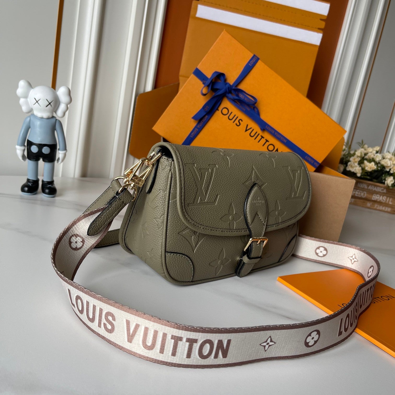 136PE38B Popular leather bag