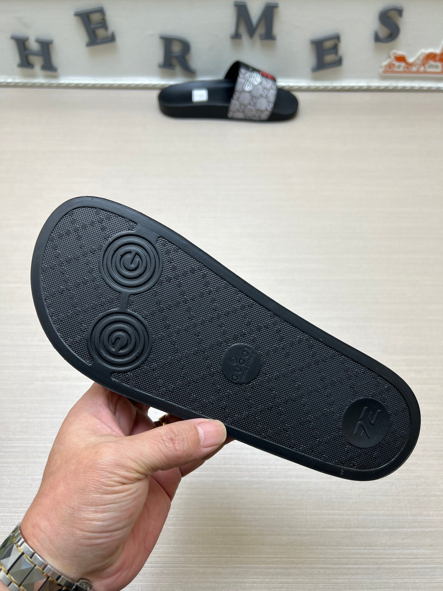 5LB235Z Popular Slippers