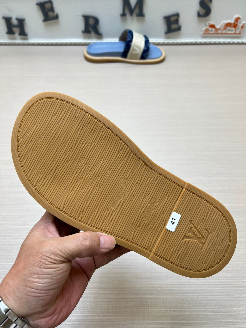 535ZE301Z Popular Slippers