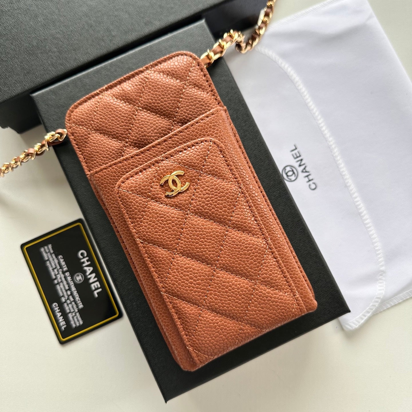 146PC3B Popular leather bag