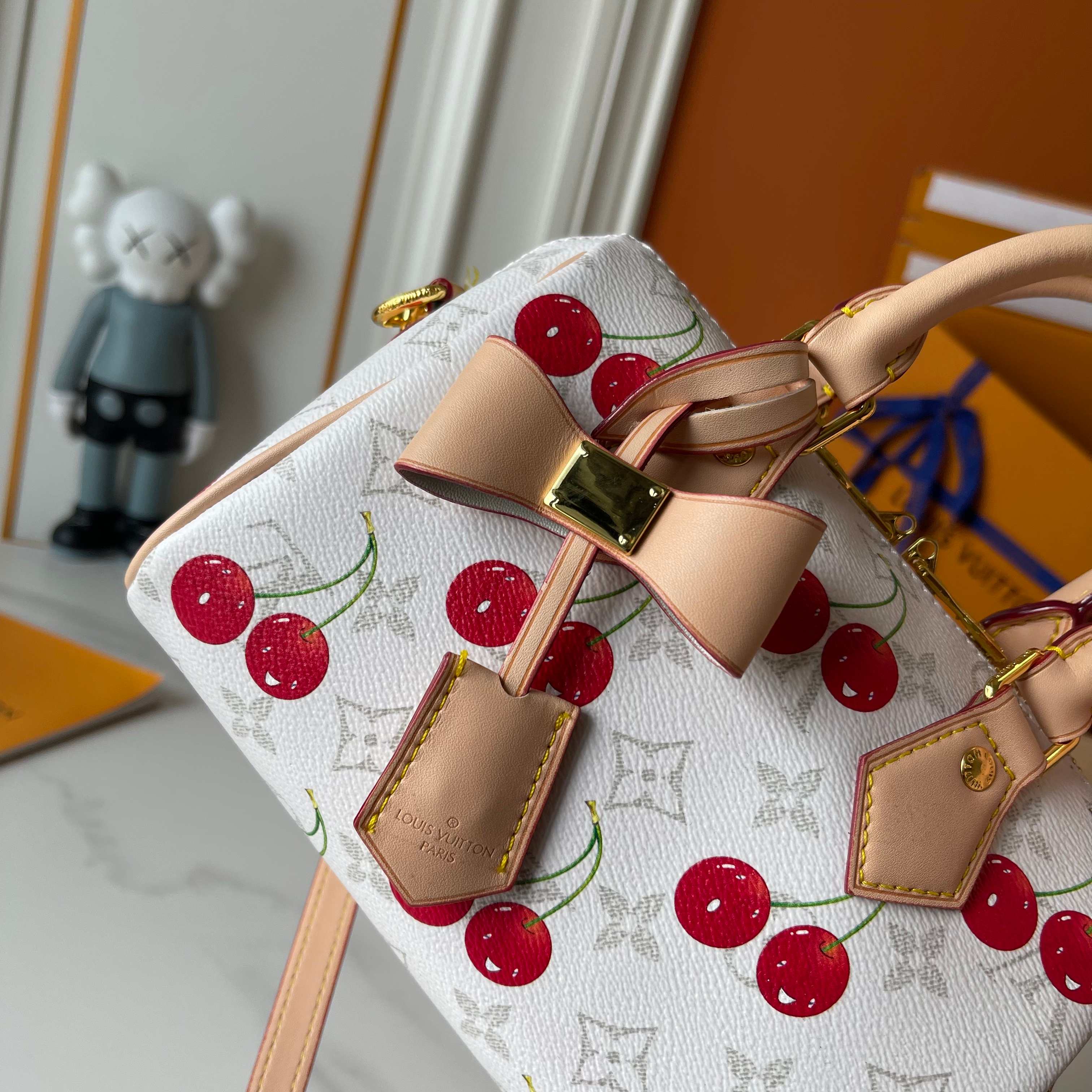 15RE28B Popular   bag