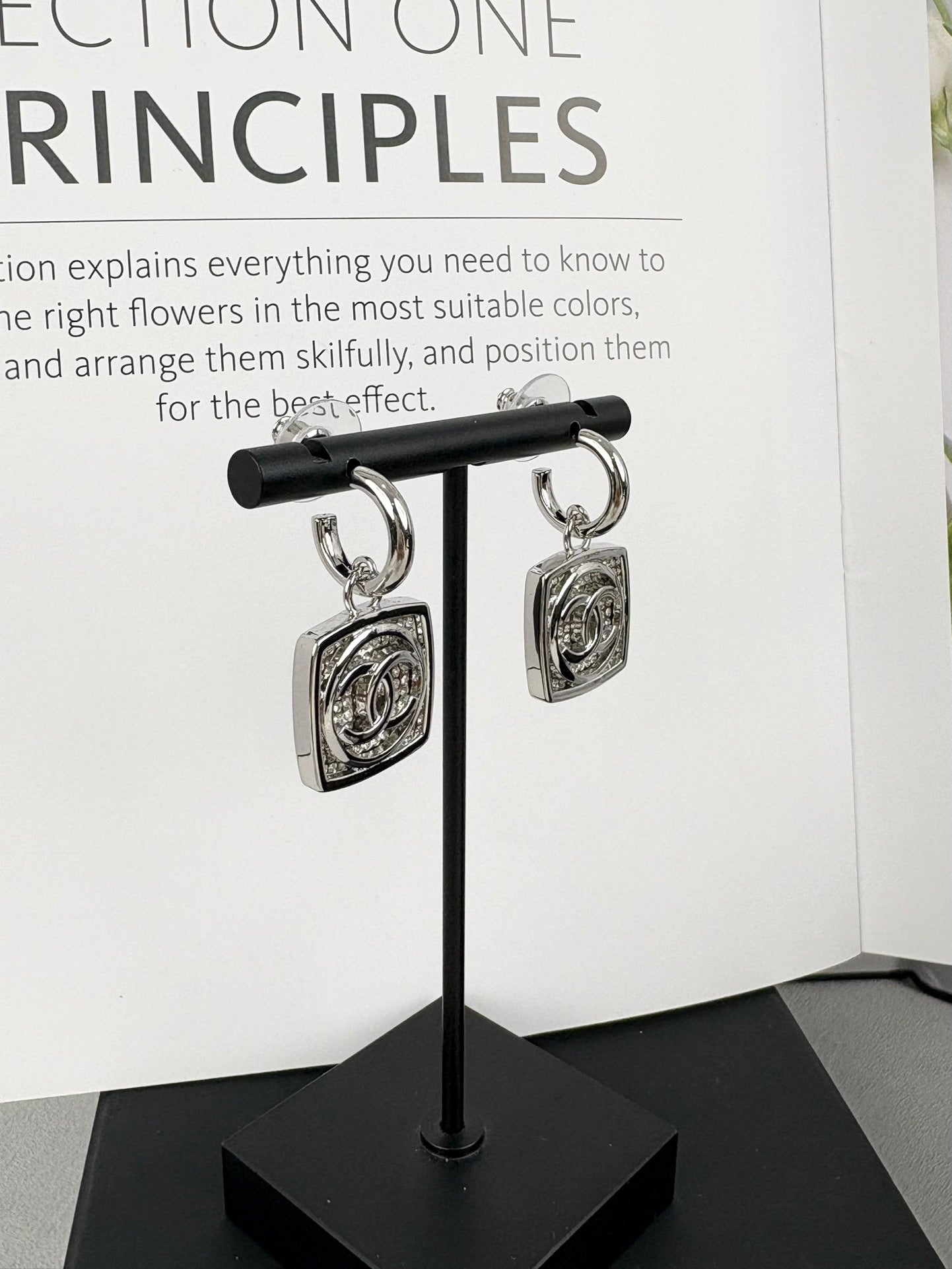 15QC23E Popular Earrings