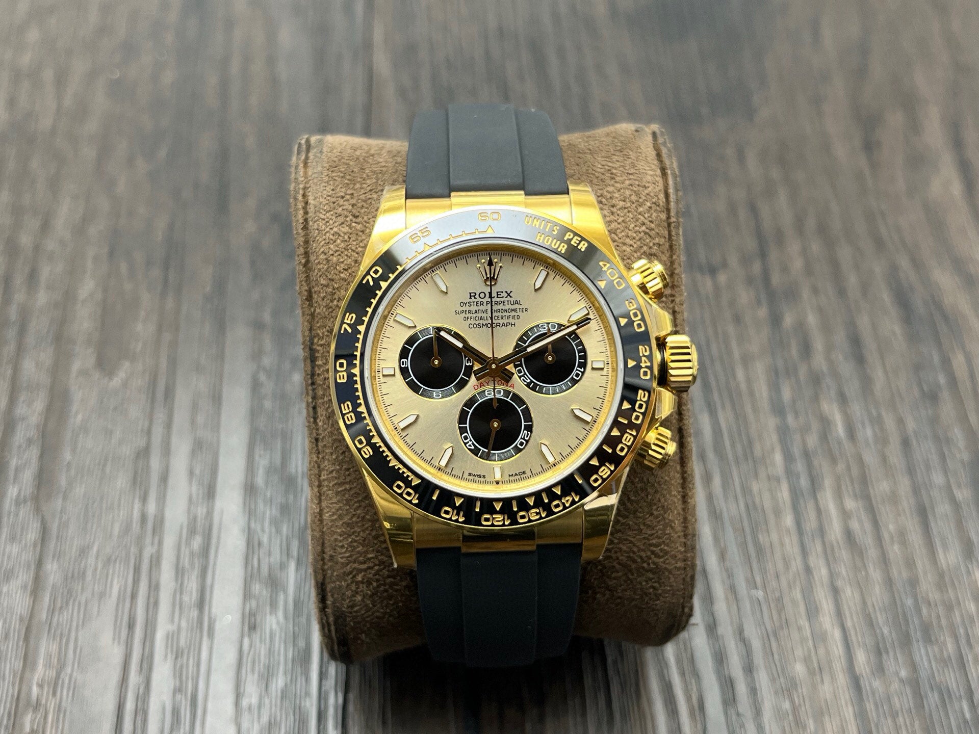 136RL18L Popular Watches