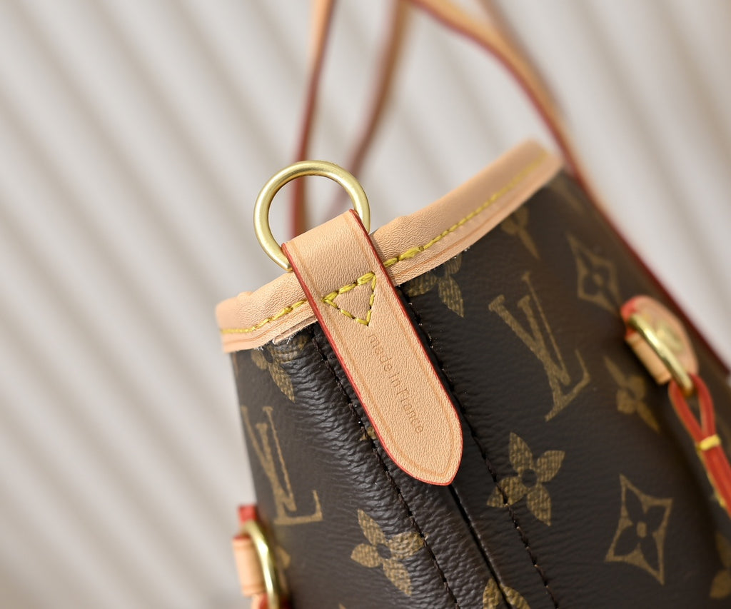 1WE77B Popular   leather bag